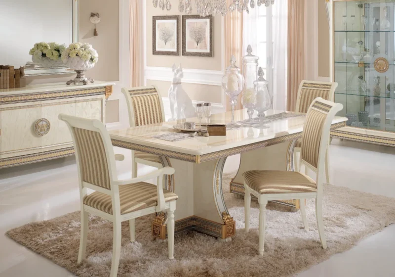 Fauteuil de table italien tissu satiné et blanc laqué - Liberty