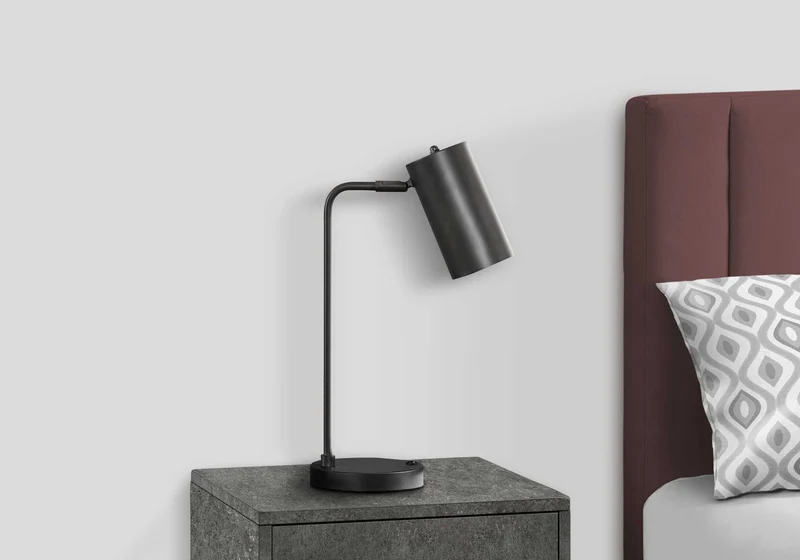 ONYX PIVOT™ – COMPACT USB TASK TABLE LAMP – I 9645