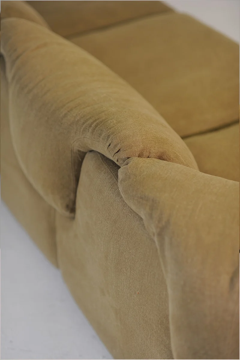 Alberto Rosselli for Saporiti Confidential 3-Seater Sofa in Olive Linen, Italy, 1970s