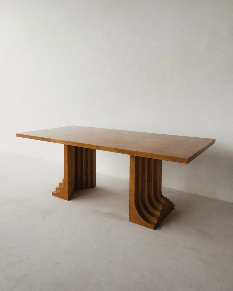 Burl Wood Dining Table by Carlo Scarpa 1960s/1970s