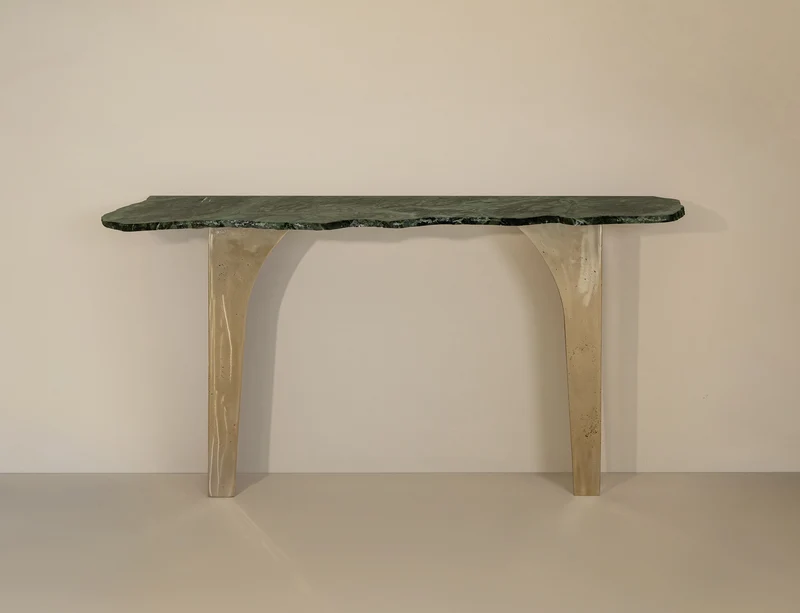 VITTORIA Console