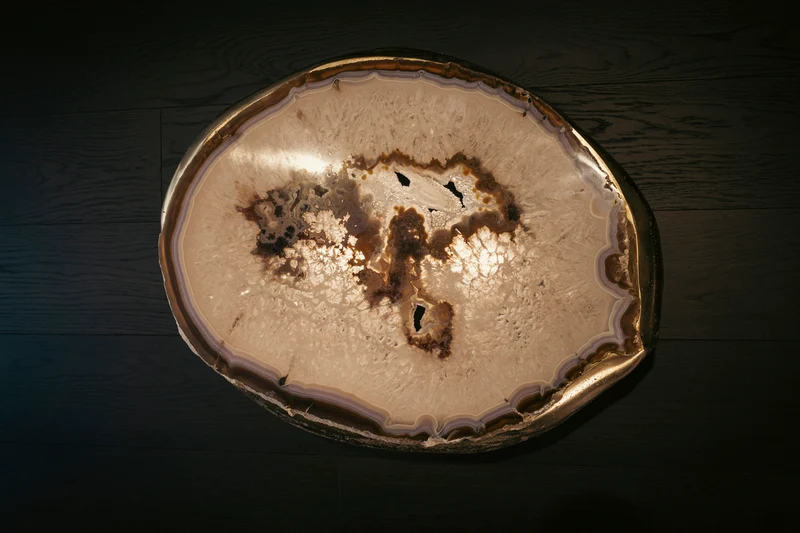ERNEST Coffee Table in Brass and Agata