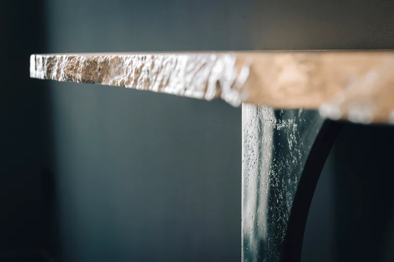 ANDREW Console - table in Metal and Brass