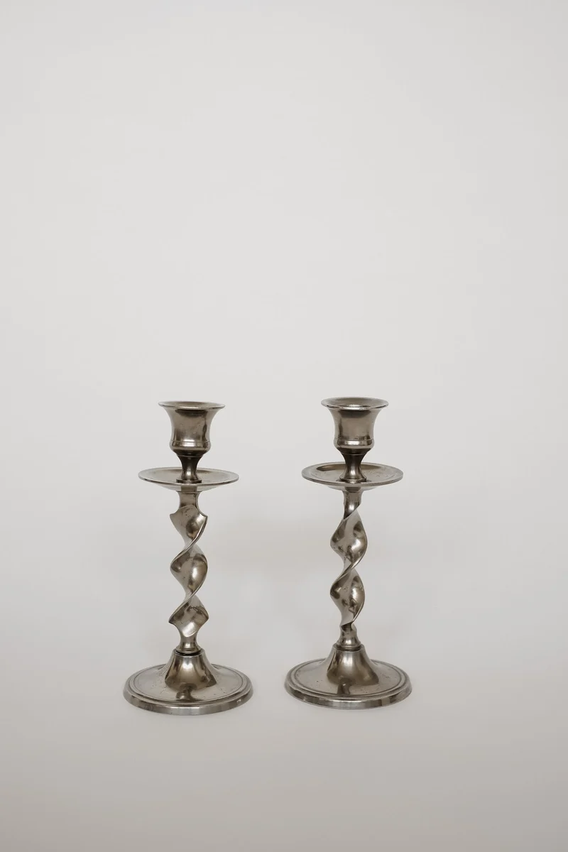 Set of 2 Elegant Vintage Twisted Candleholders