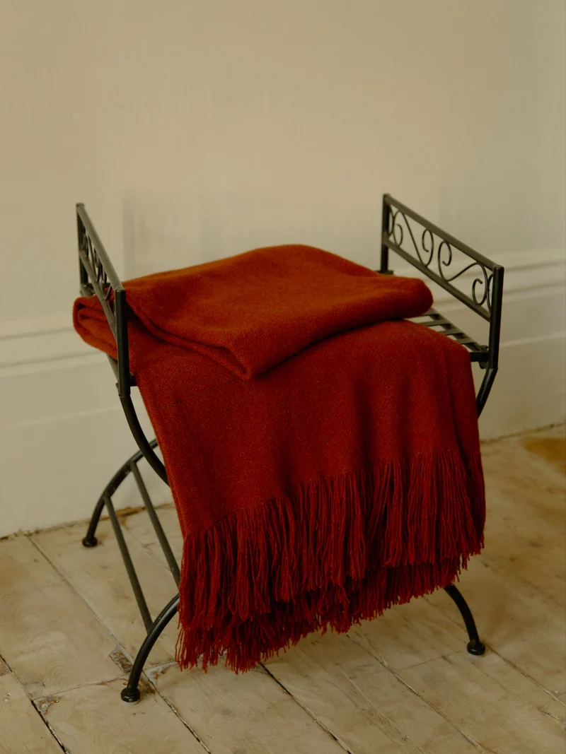 Edition 03 - Sillon - Morello - Soft Blanket