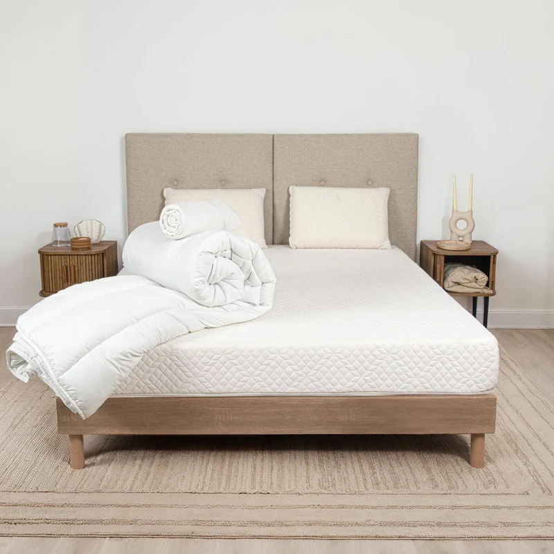 Pack Rêverie - Couette + Oreillers + Protège-matelas - Le lit habillé en une fois