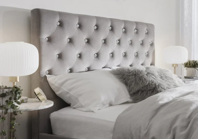Ensemble lit capitonné gris à strass et matelas ressorts - Anis