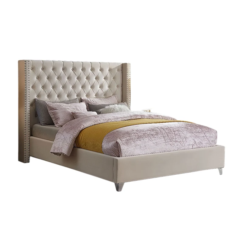 CAVANELLE ROYALE™ – LUXURY TUFTED PLATFORM BED – T2380