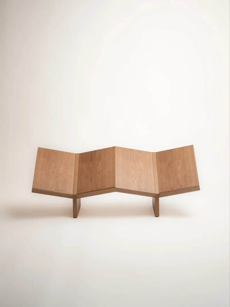 The Widescreen Bookstand