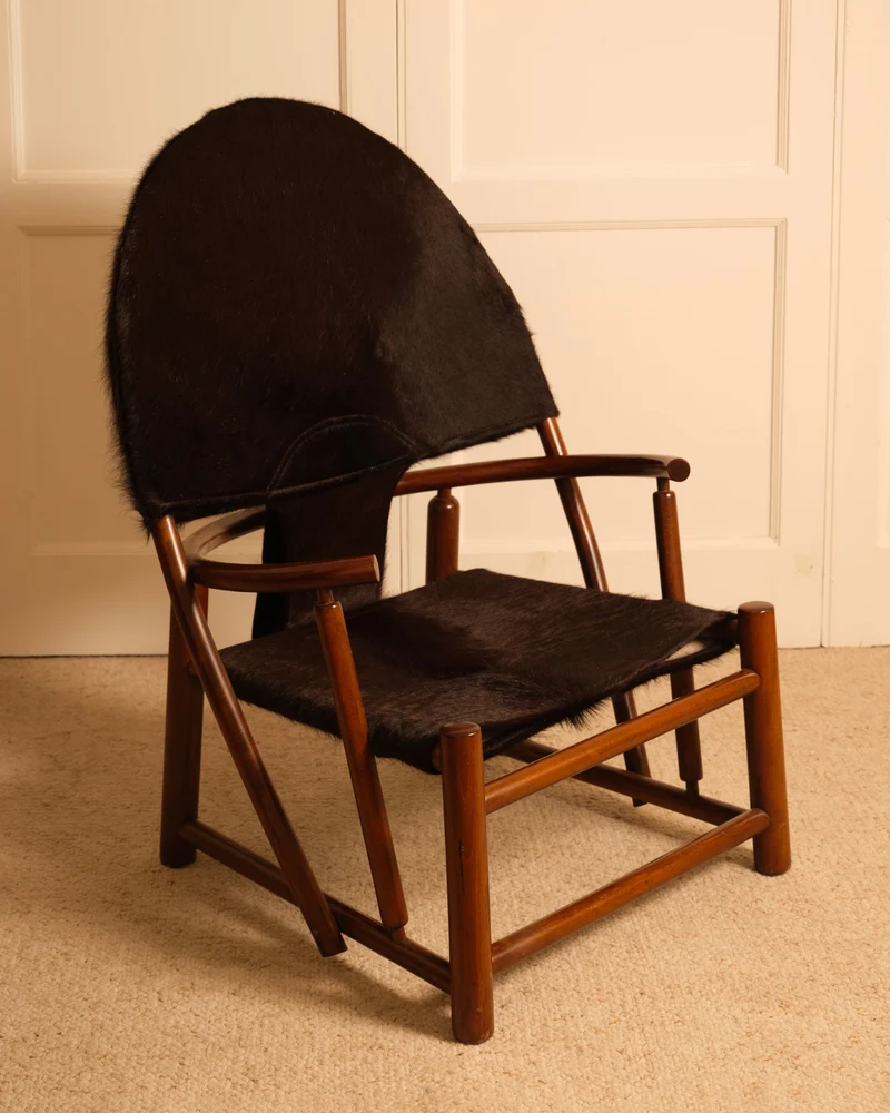 Pair of Hoop G23 Lounge Chairs