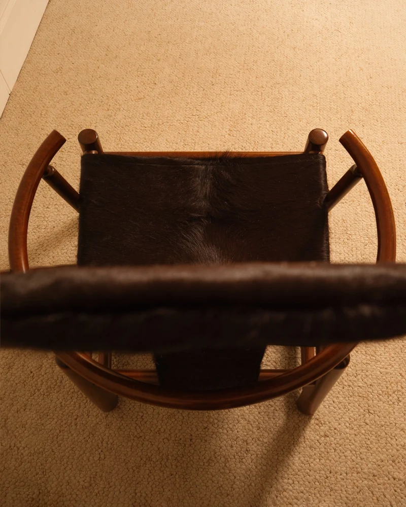 Pair of Hoop G23 Lounge Chairs
