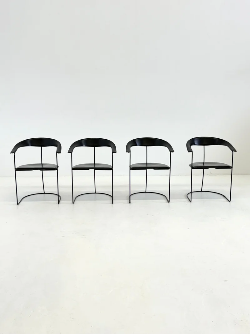 Set of 8 Vintage Arrben Ursala Dining Chairs in Black Leather
