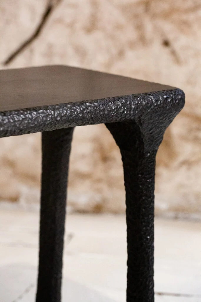 Bench MOON