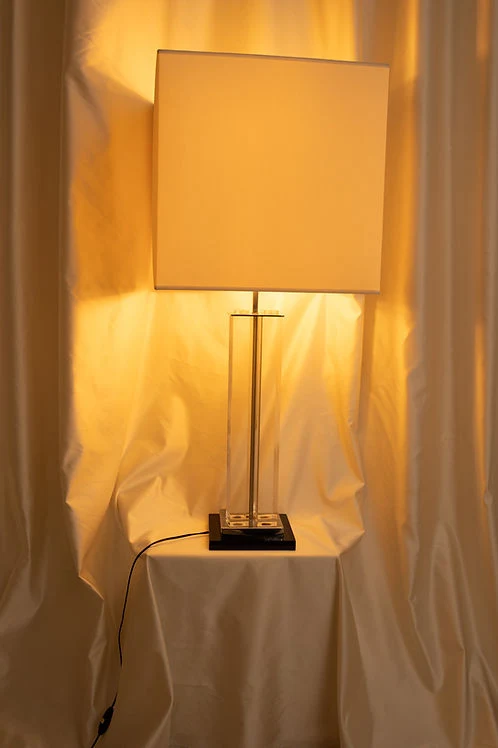 BELLA Table Lamp