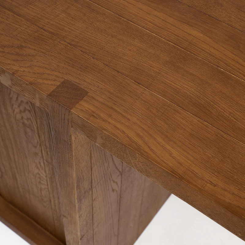 Perícia Credenza in Solid Oak