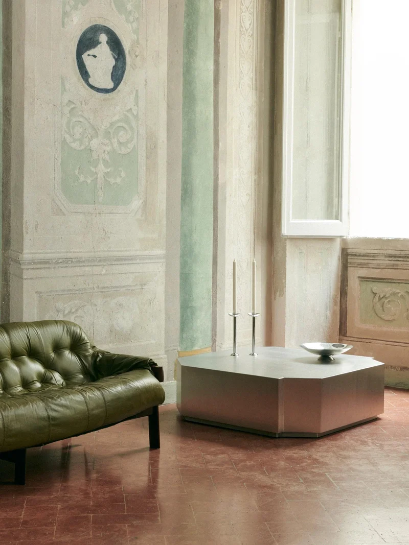 FUNKI LOUNGE TABLE SQUARE