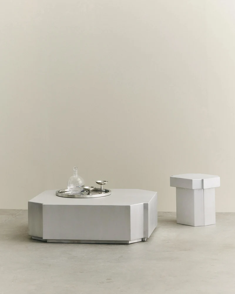FUNKI LOUNGE TABLE SQUARE