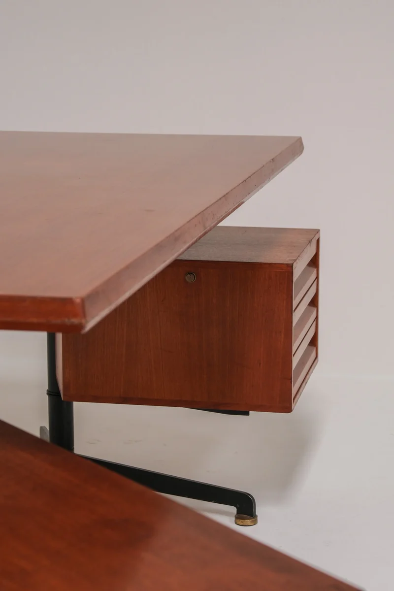 Osvaldo Borsani T95 Executive Desk for Tecno, Italy, 1956