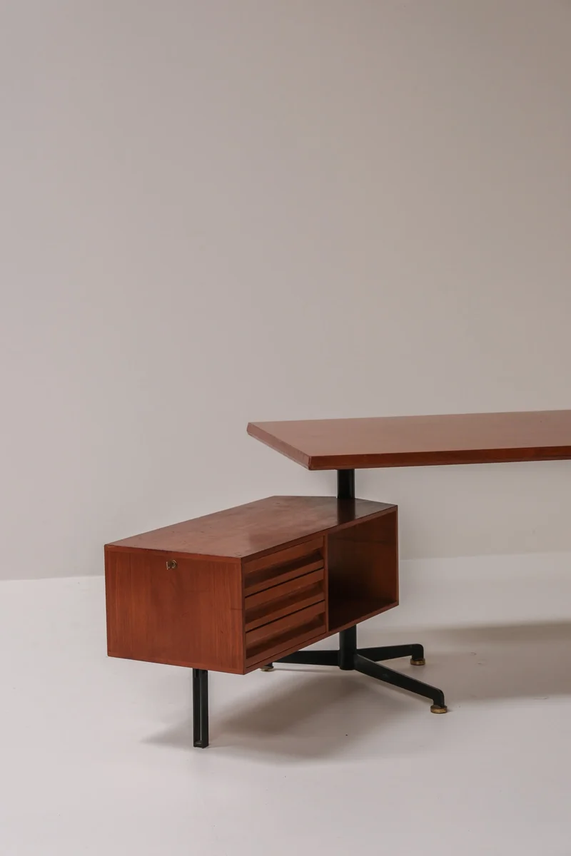 Osvaldo Borsani T95 Executive Desk for Tecno, Italy, 1956
