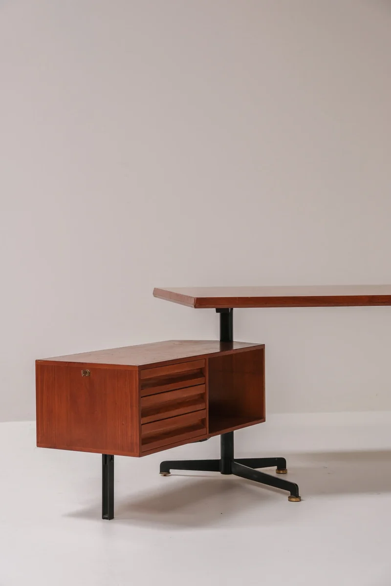 Osvaldo Borsani T95 Executive Desk for Tecno, Italy, 1956