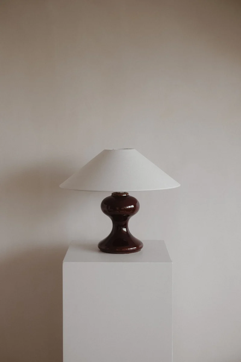 The Cordovan Hourglass Ceramic Table Lamp