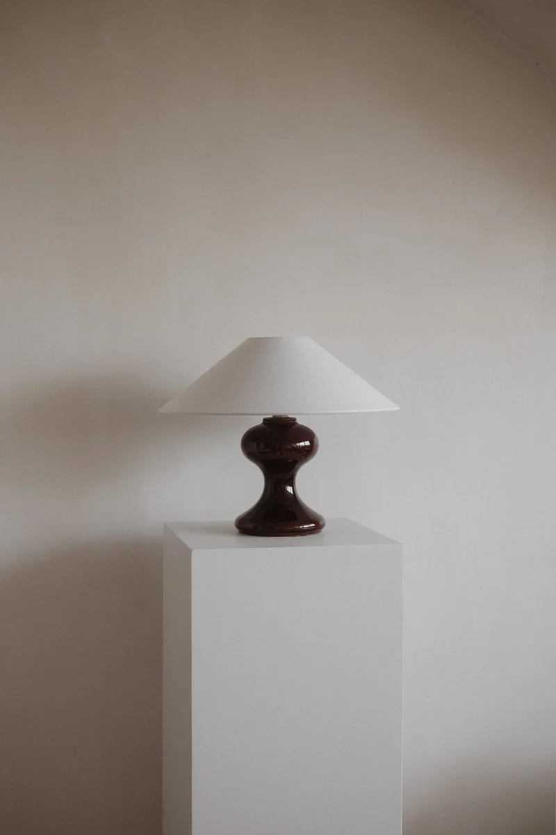 The Cordovan Hourglass Ceramic Table Lamp