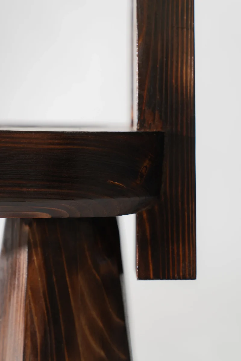 Speaking Chair in Hand Carved Nordic Fir Wood