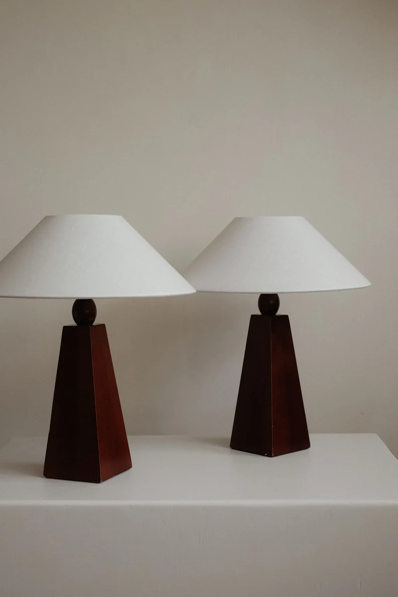 Vintage Timeless Wooden Table Lamp