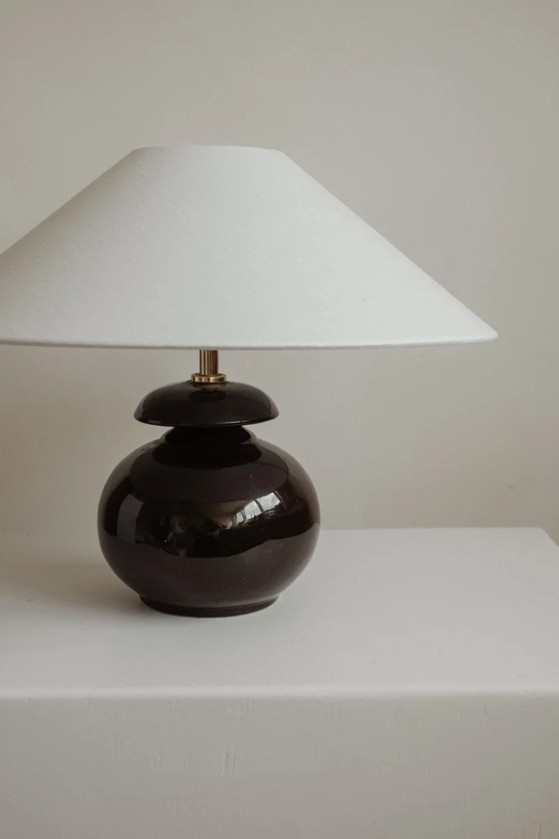 Vintage The Eclipse Ceramic Table Lamp