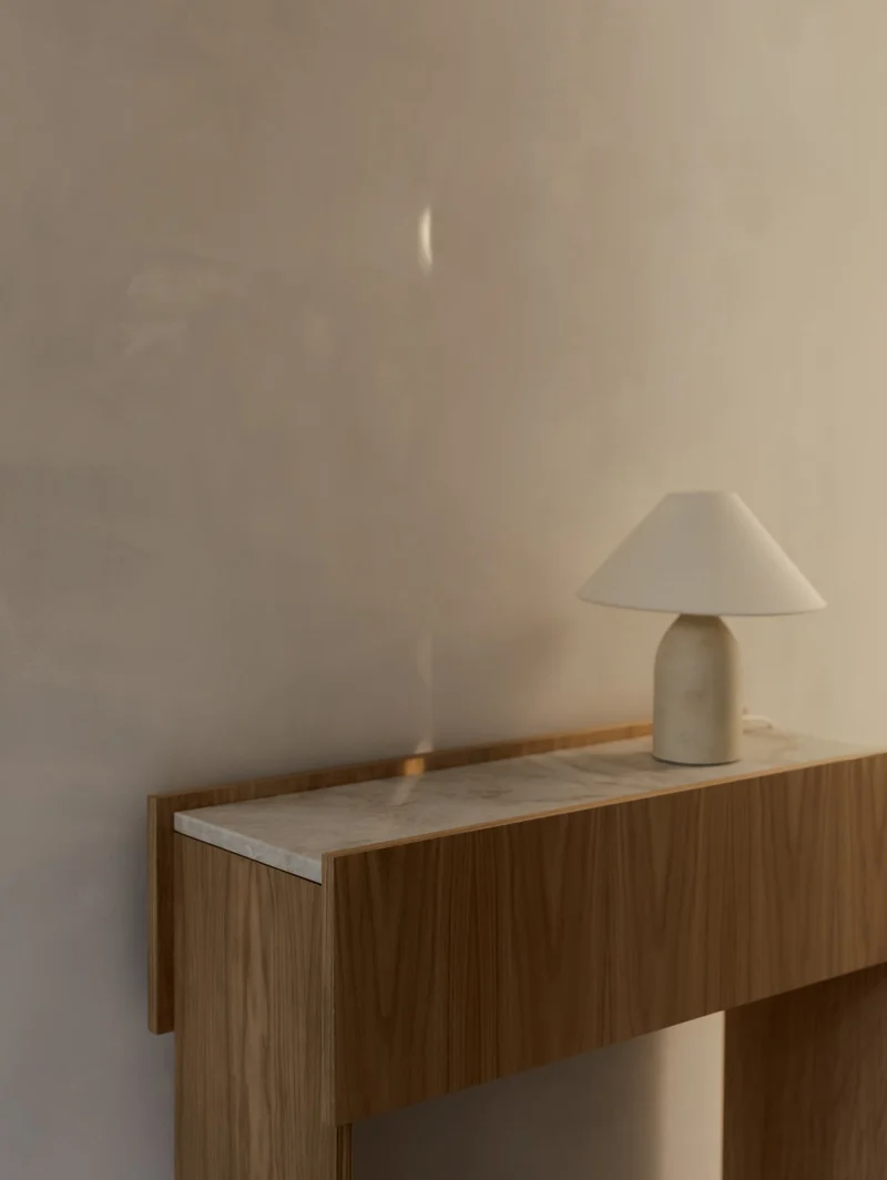 Minimalistic ORIA Console Table