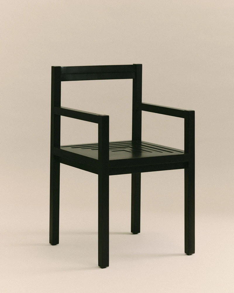 FRANKIE ARMCHAIR