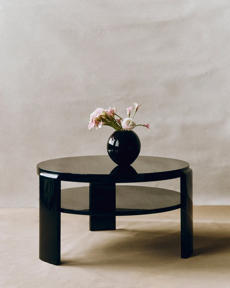 SPINA LOUNGE TABLE