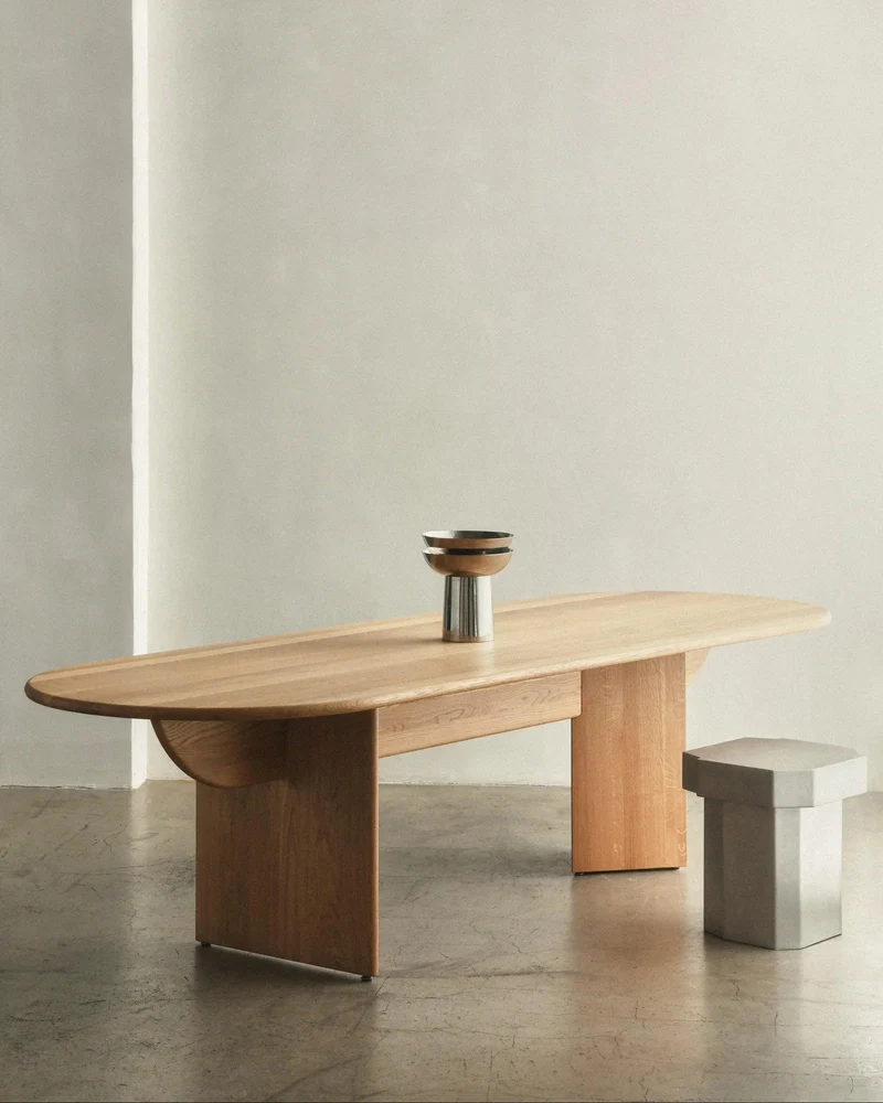 PILLABOUT TABLE 02