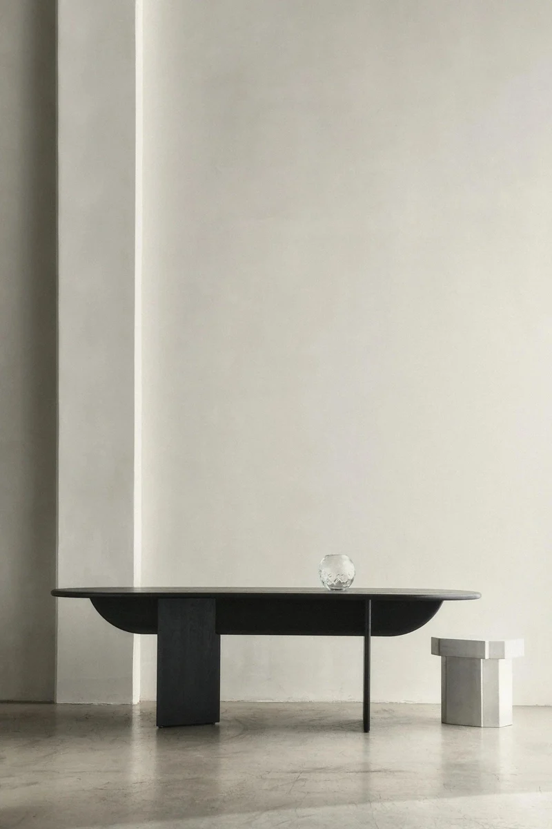 PILLABOUT TABLE 02