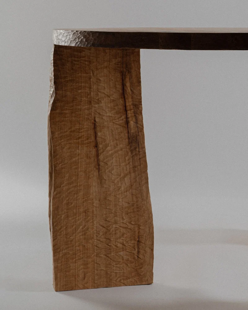 Molino Dining Table in Carved Oak Wood
