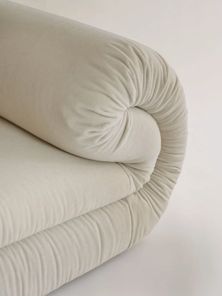 Riccio Armchair in Alpaca Velvet