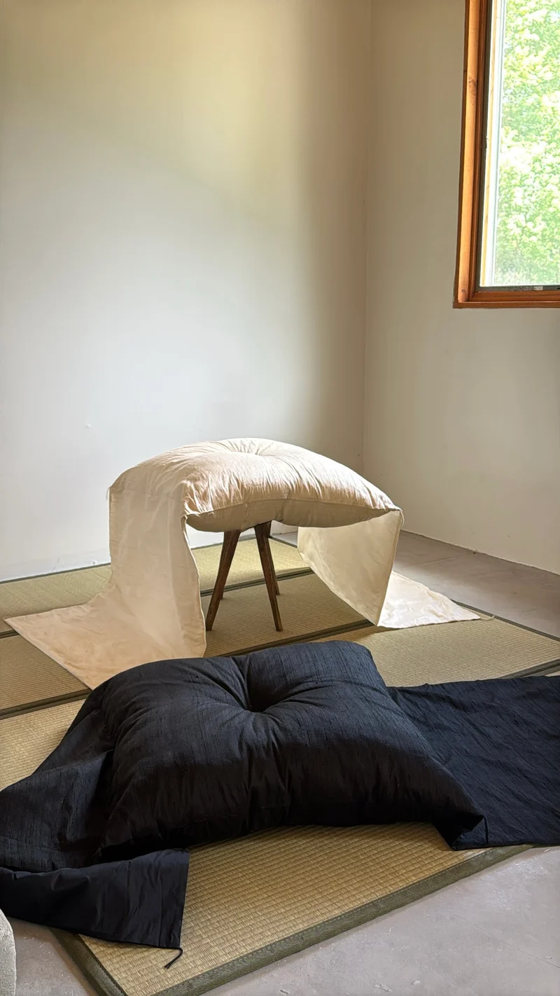 RAINI FLOOR PILLOW