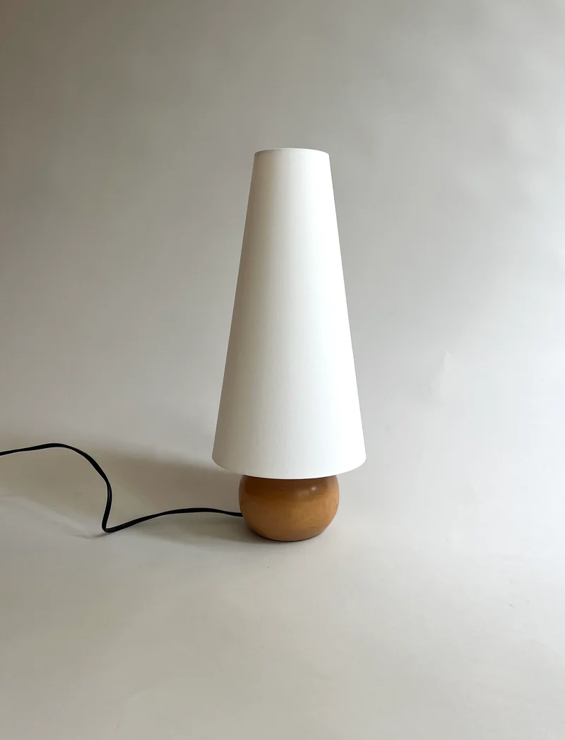 Sao Miguel Blanco Wood table lamp