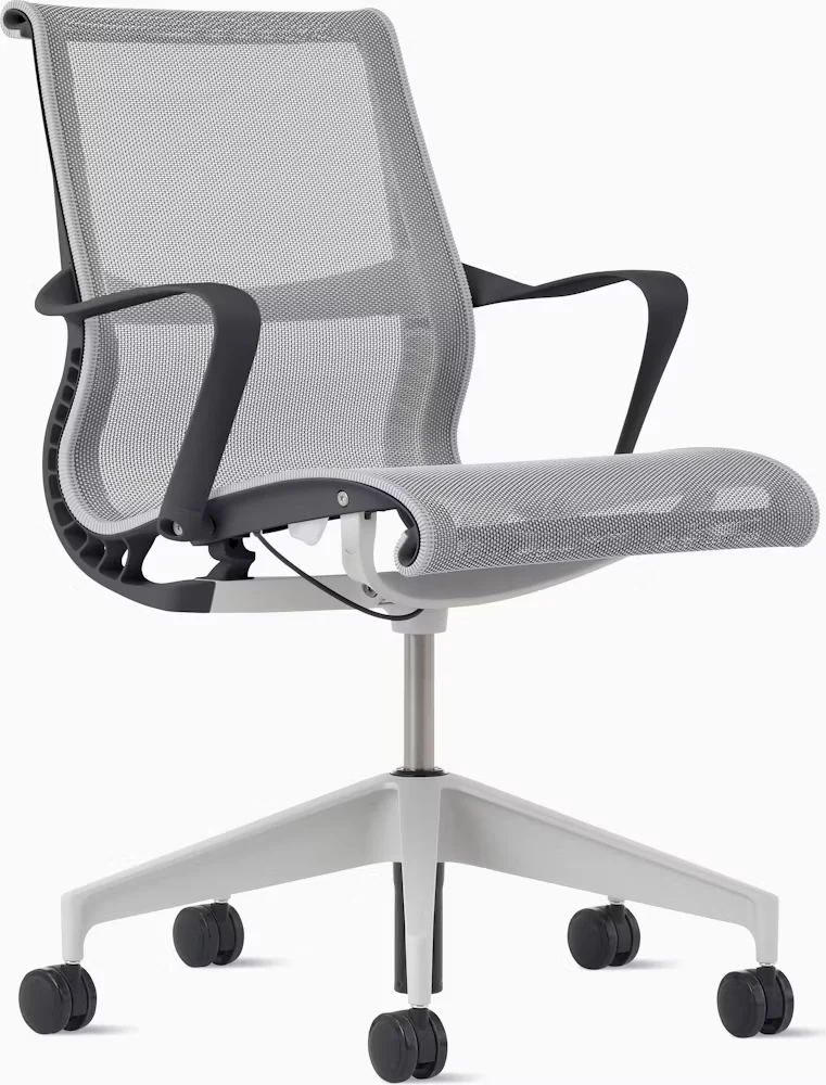 Setu Chair, With Arms