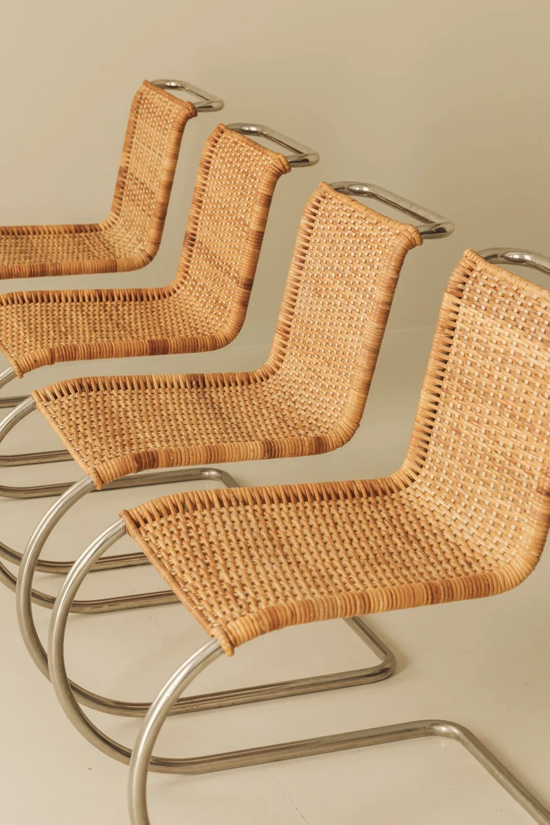 Ludwig Mies van der Rohe – B42 Cantilever Dining Chairs (Set of 4)