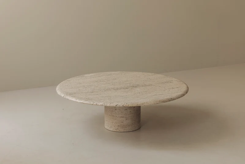 Travertine round coffee table by Angelo Mangiarotti, Italy 1970s