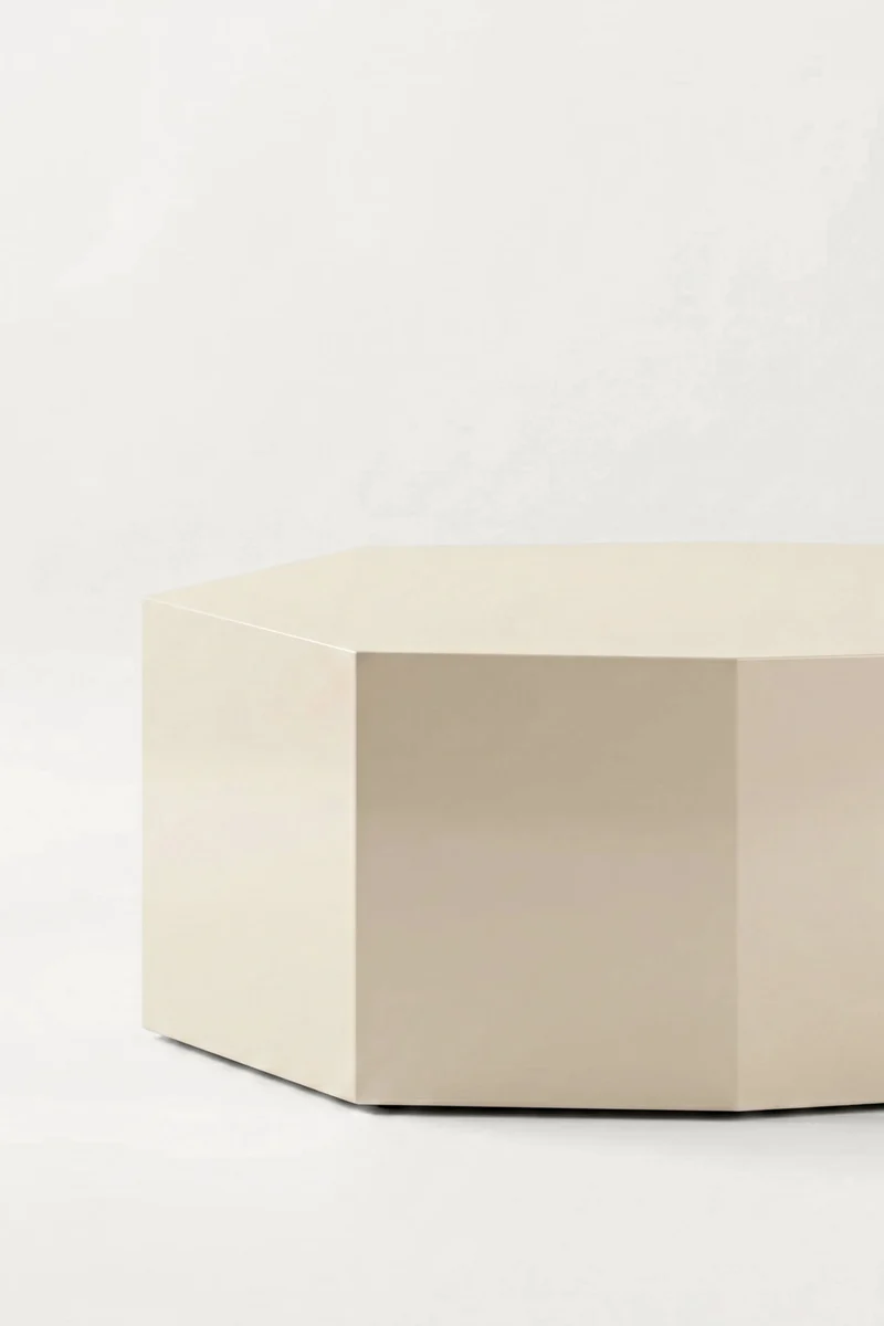 Ame III Lacquer Coffee Table