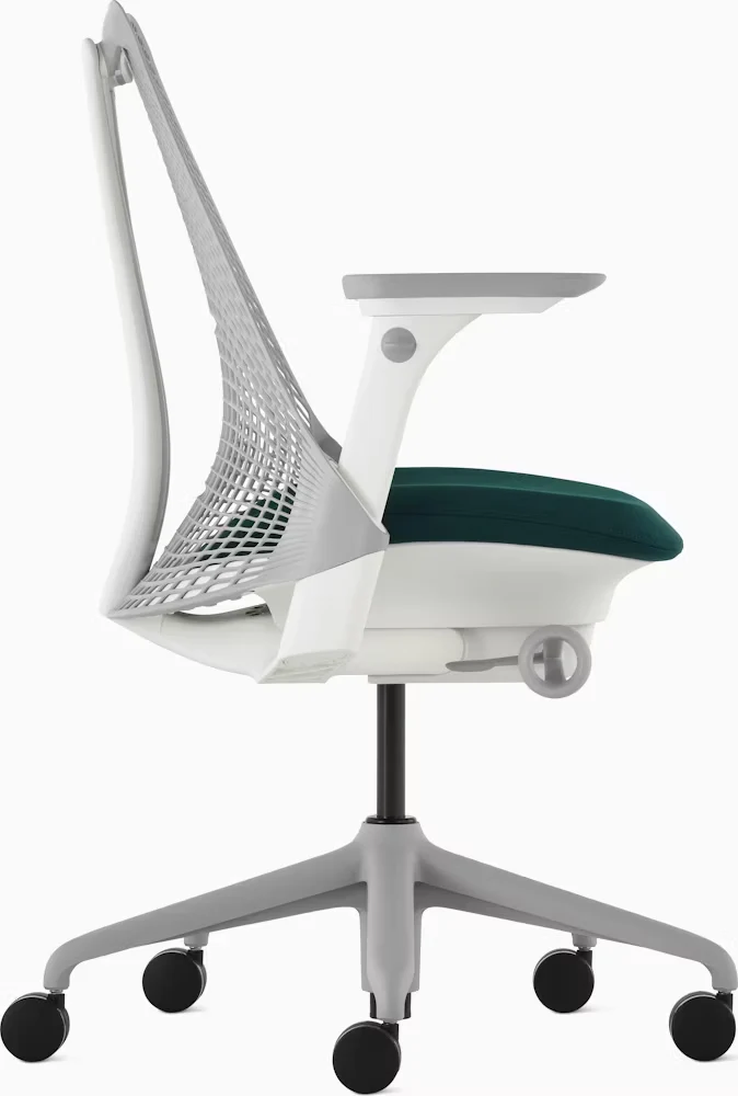 Sayl Chair