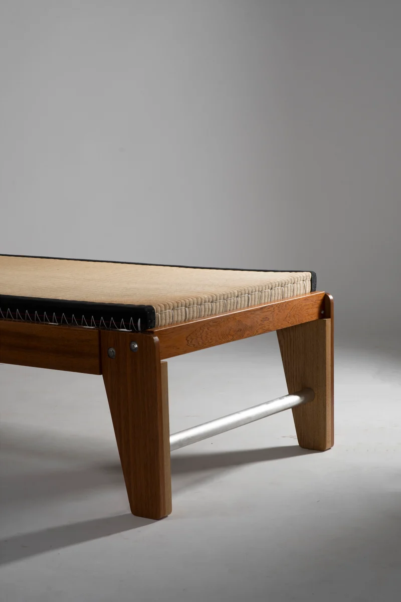 Ossature Daybed - chêne massif et tôle d'aluminium cintrée