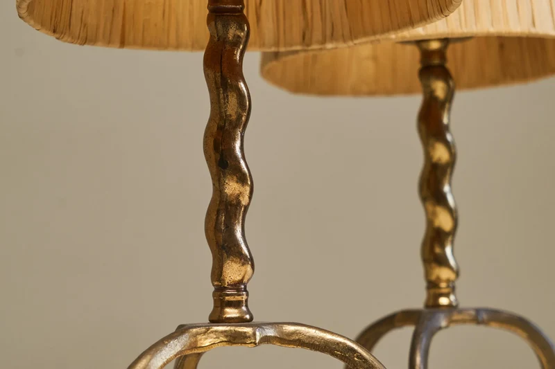 Vintage Mid-Century Pair of Tripod Table Lamps in Patinated Sand Cast Brass with Raffia Shades