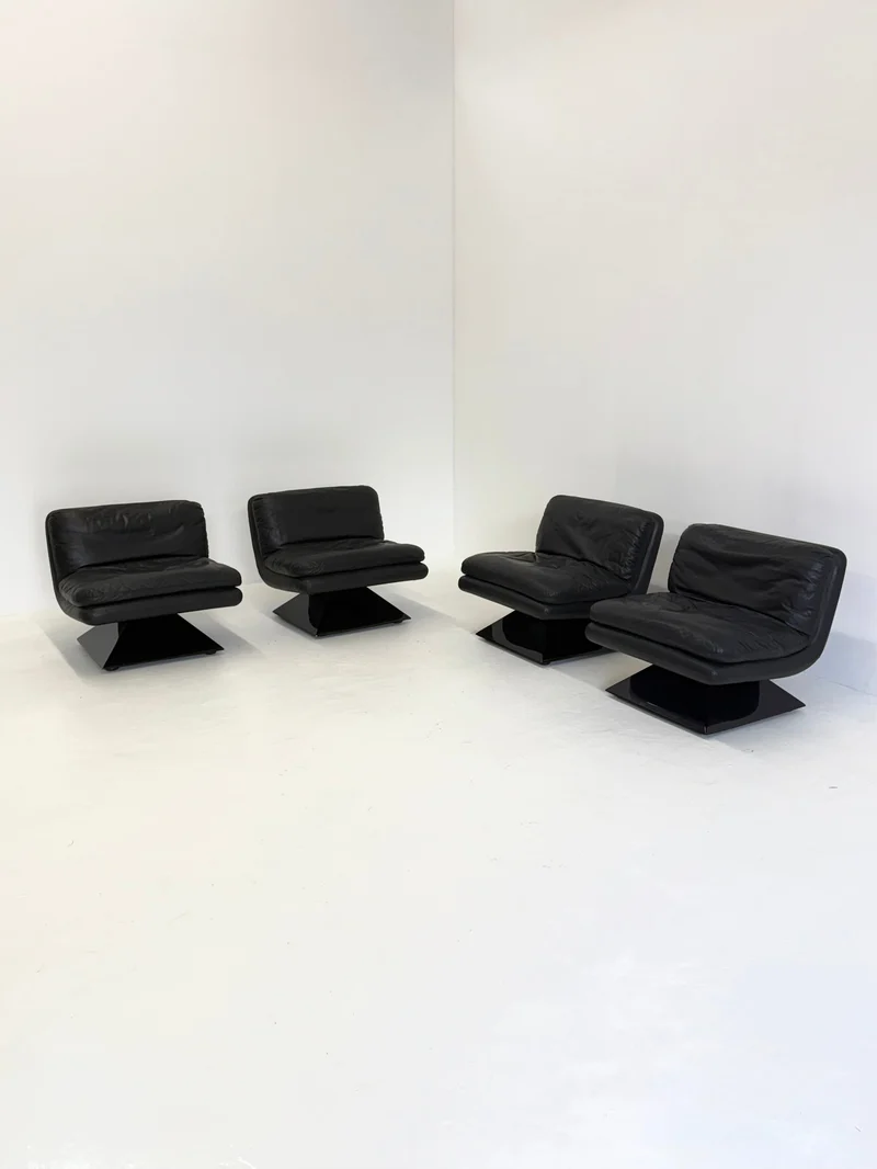 Armchair by Hans von Klier for Giuseppe Rossi di Albizzate