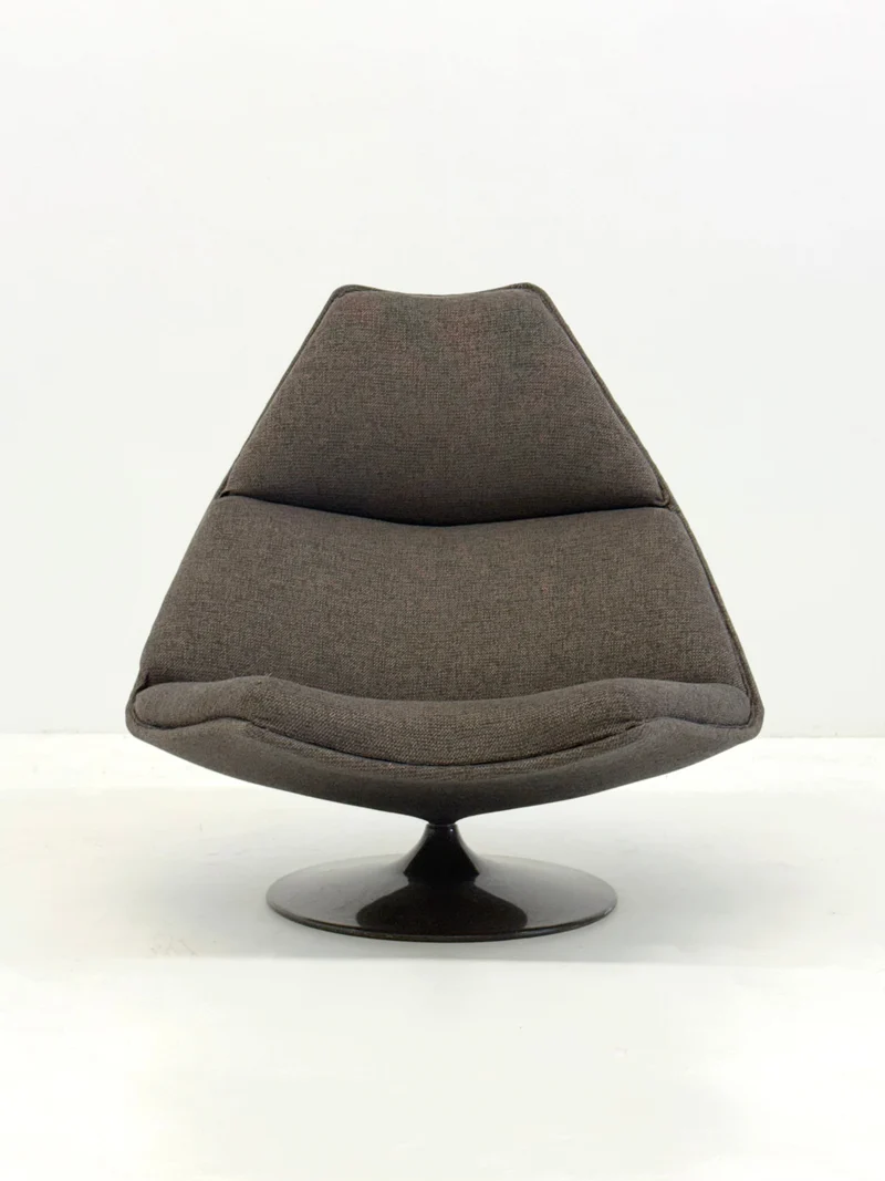 Artifort F510 armchair by Geoffrey Harcourt