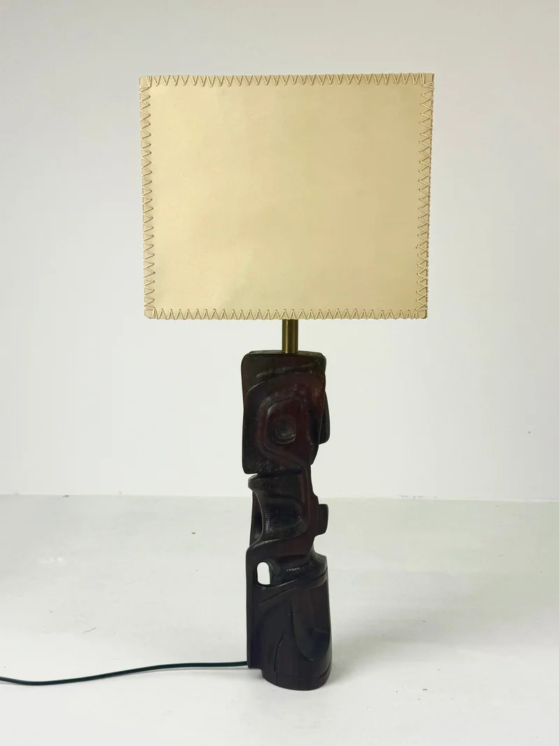 Vintage Hand-carved Wooden Sculptural Table Lamp by Gianni Pinna