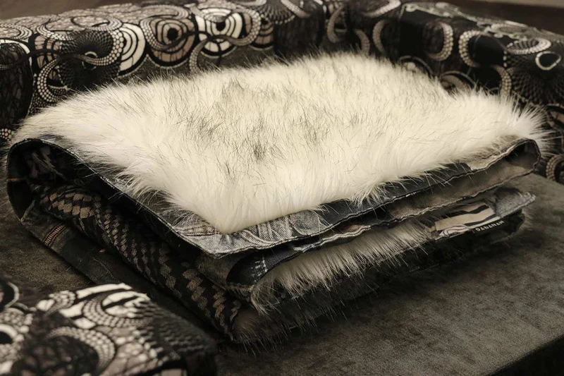 Couverture pour chien « Metis » Blue Ice - Tissu Jean-Paul Gaultier