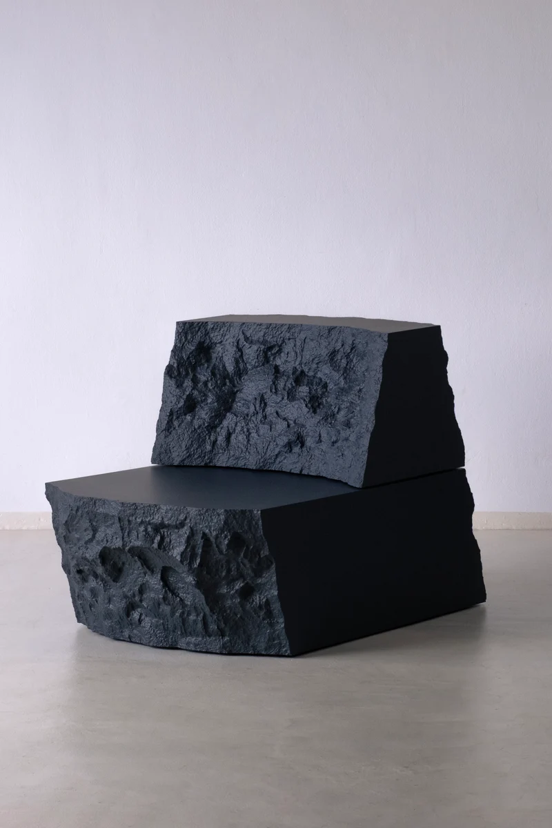 Lapis – Foam Lounge Chair With Ottoman